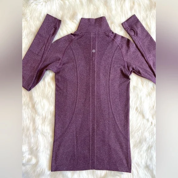 Lululemon 🍋Light Purple Half Zip Pullover size 6 - Picture 6 of 12